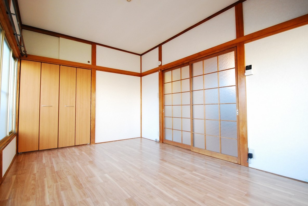 ハウス山本201　女性限定の募集です　