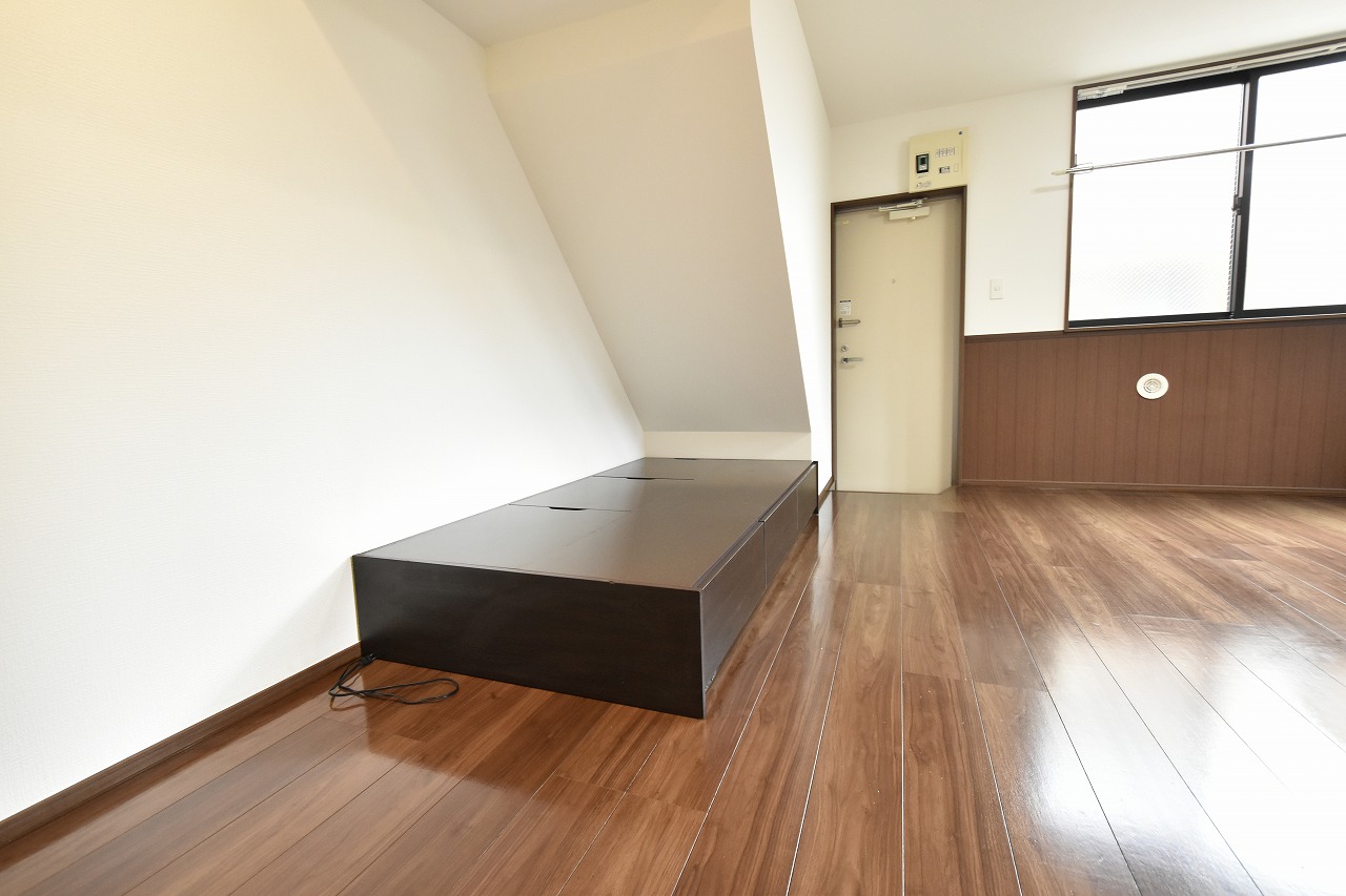ＤＯＮ中野106号室　広々11.1帖。趣味も、仕事も、リラックスも、全部叶えるあなただけの空間。礼金０円です